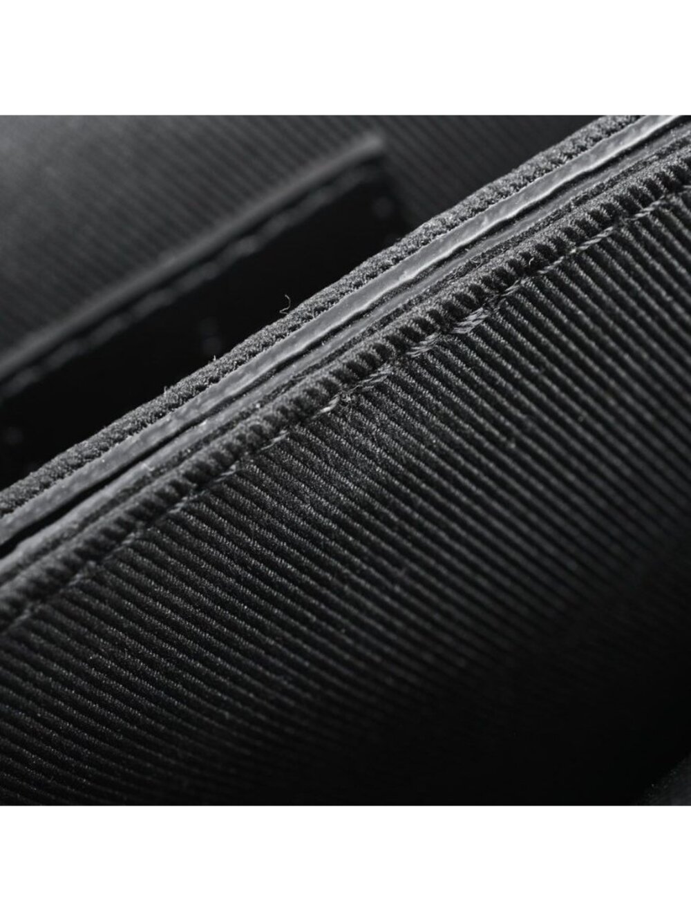 Louis Vuitton Shoulder Bag S Lock Vertical Wearable Wallet - Picture 7 of 7